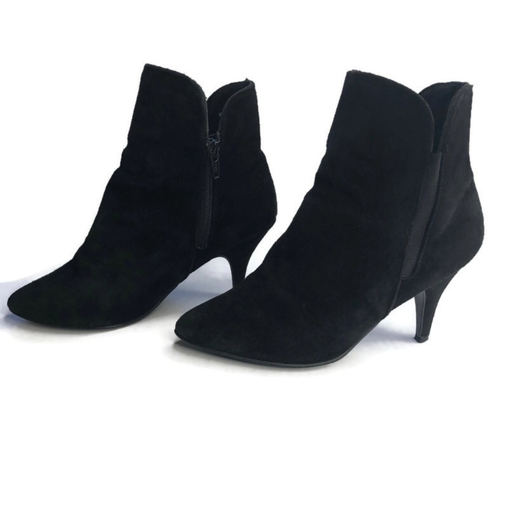 Flings Black Suede Heeled Booties 6.5